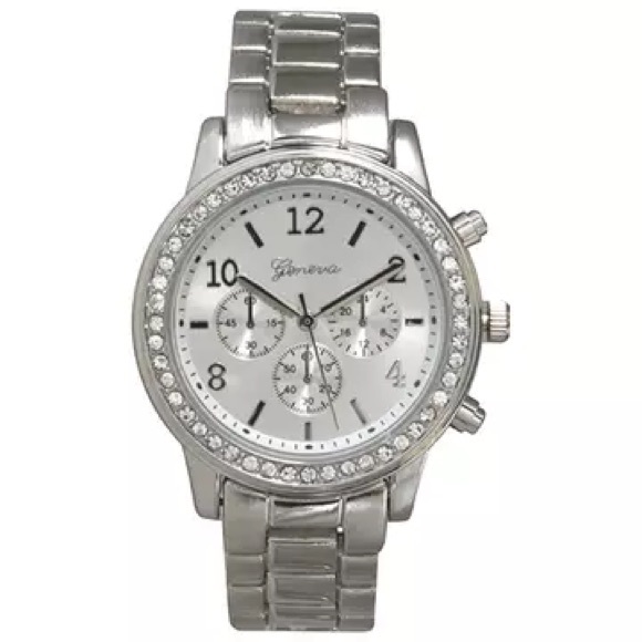 Silver Metal Watch - Picture 13 of 14